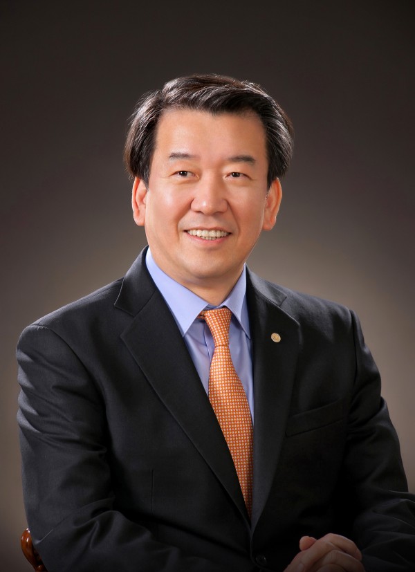 손윤사진_(2).jpg